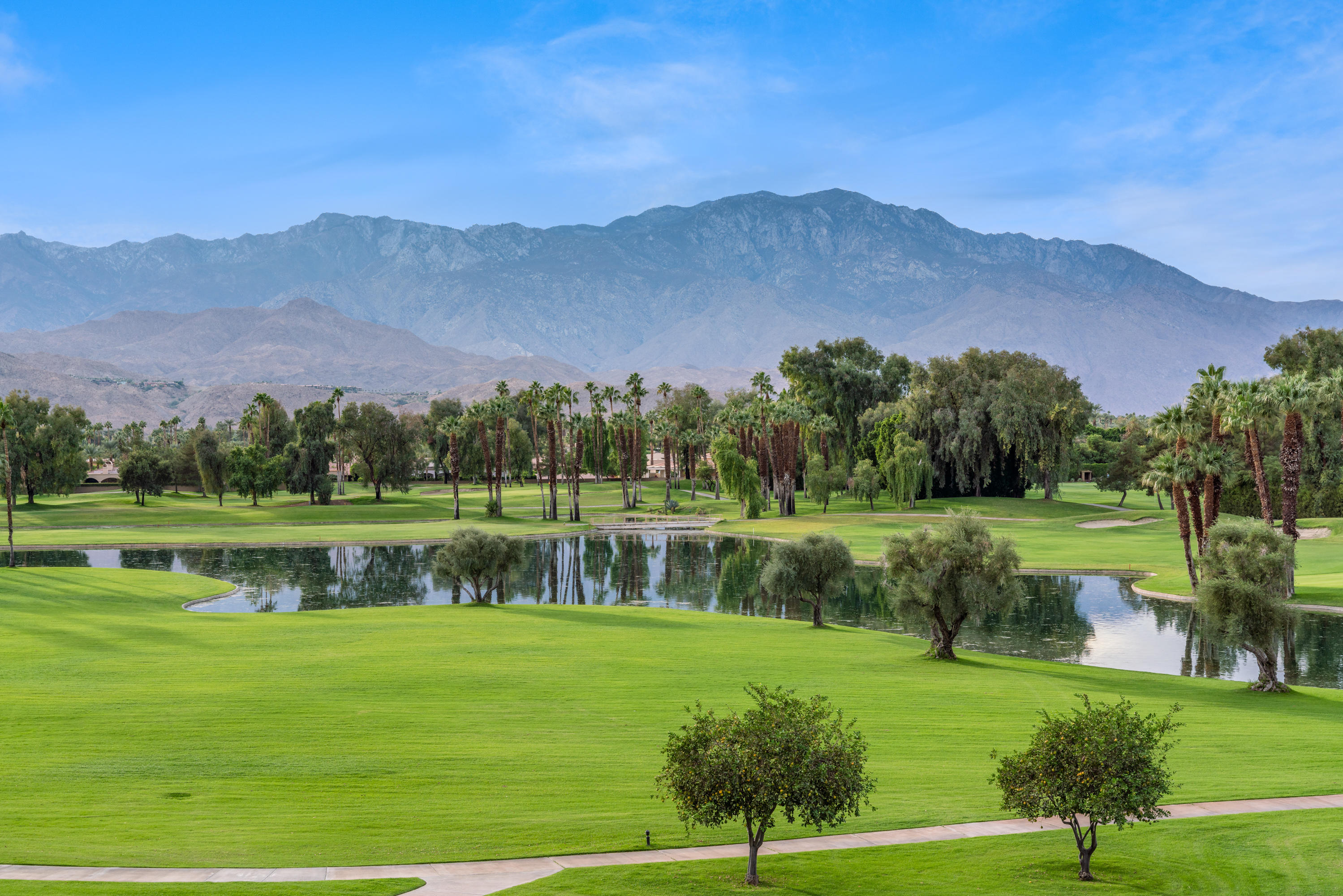910 Island Drive, Unit 406 Rancho Mirage, CA 92270 - Photo 38 of 42 Photo-9