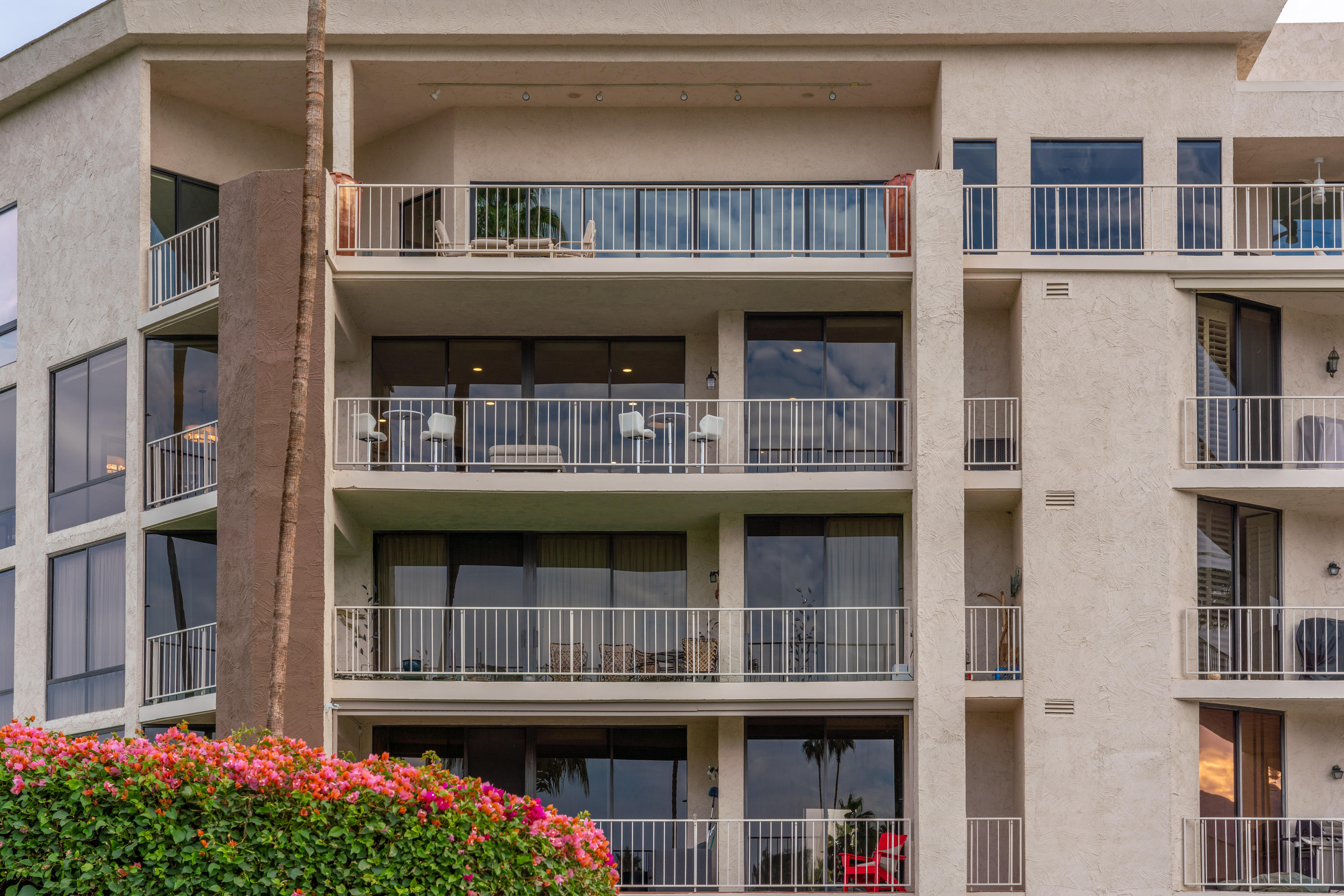 910 Island Drive, Unit 406 Rancho Mirage, CA 92270 - Photo 42 of 42 Photo-2