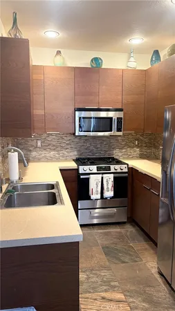 $3,000 | 5146 Dorado Drive, Unit 107, Huntington Beach, CA 92649