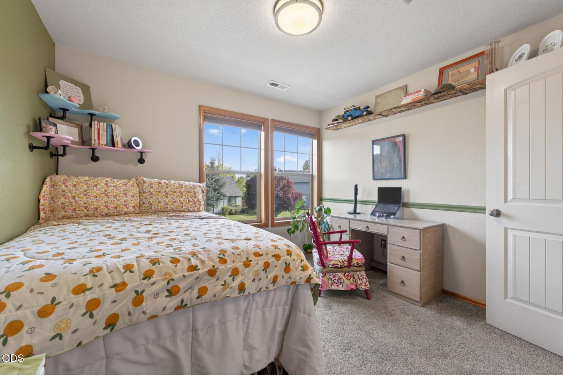 20696 Barton Crossing Way Bend, OR 97701 - Photo 28 of 44