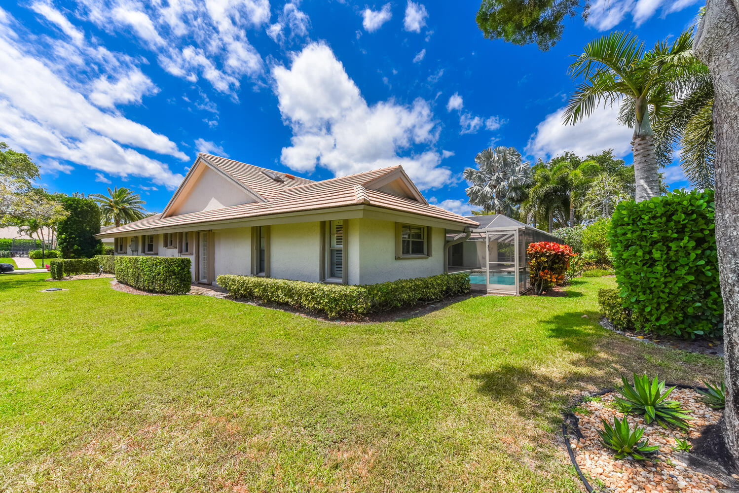 3185 St James Drive Boca Raton, FL 33434 - Photo 39 of 41 43