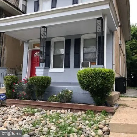 $950 | 117 Sumac Street, Philadelphia, PA 19128