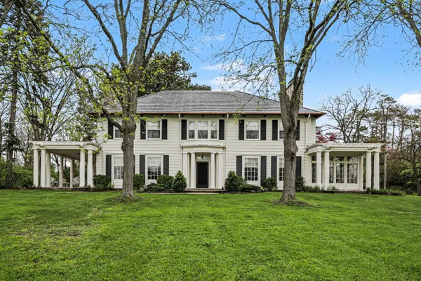 $4,350,000 | 3215 West Dobson Place, Ann Arbor, MI 48105