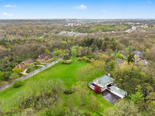 $4,350,000 | 3215 West Dobson Place, Ann Arbor, MI 48105