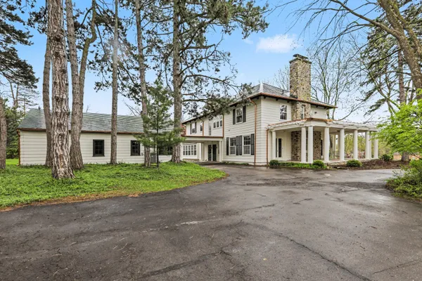 $4,350,000 | 3215 West Dobson Place, Ann Arbor, MI 48105