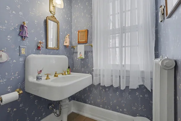 $4,350,000 | 3215 West Dobson Place, Ann Arbor, MI 48105