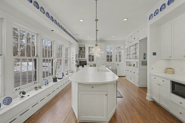 $4,350,000 | 3215 West Dobson Place, Ann Arbor, MI 48105