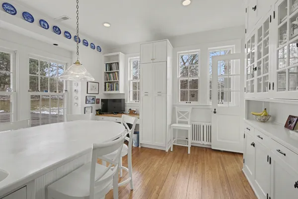 $4,350,000 | 3215 West Dobson Place, Ann Arbor, MI 48105