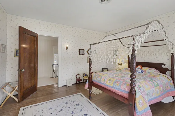 $4,350,000 | 3215 West Dobson Place, Ann Arbor, MI 48105