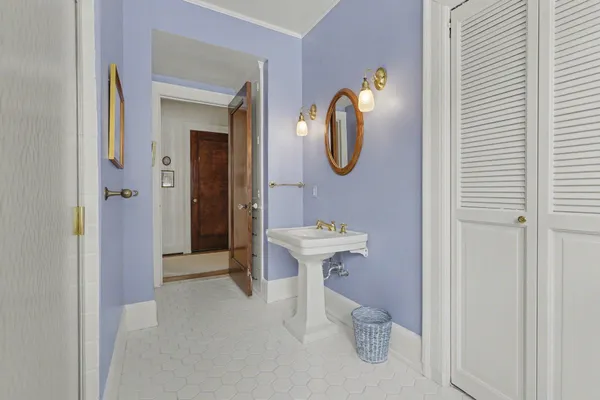 $4,350,000 | 3215 West Dobson Place, Ann Arbor, MI 48105