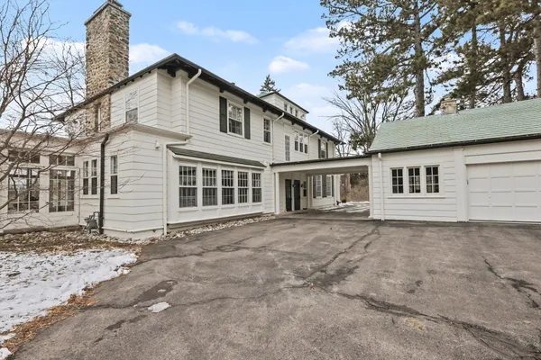 $4,350,000 | 3215 West Dobson Place, Ann Arbor, MI 48105