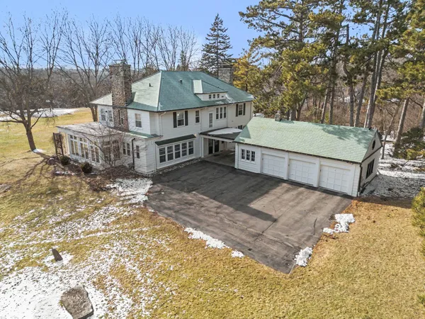 $4,350,000 | 3215 West Dobson Place, Ann Arbor, MI 48105