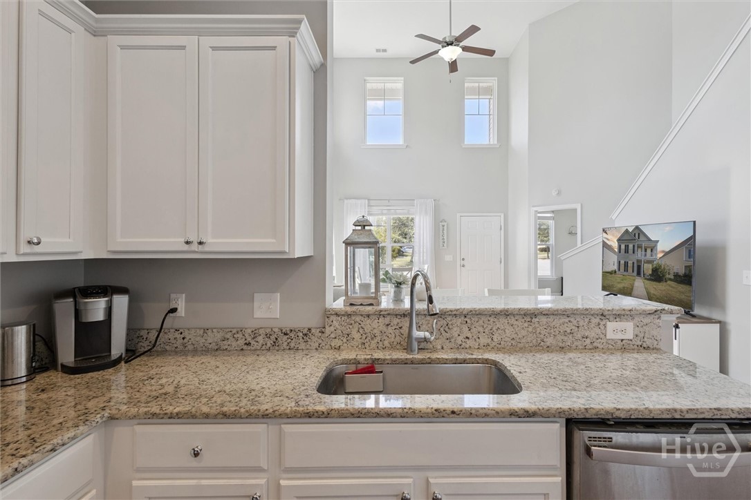 75 Timber Crest Court Savannah, GA 31407 - Photo 13 of 43