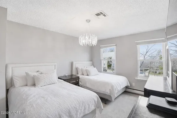 $489,000 | 147 Stratford Place, Unit 5, Lakewood, NJ 08701
