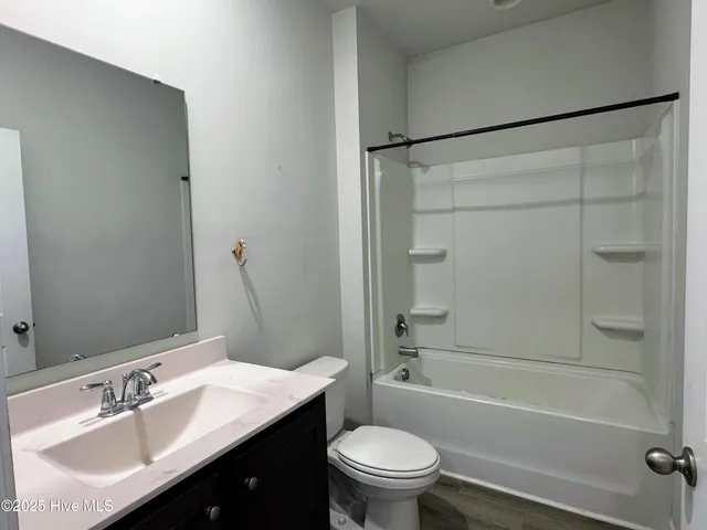 $2,195 | 202 Airlie Vista Lane, Surf City, NC 28445