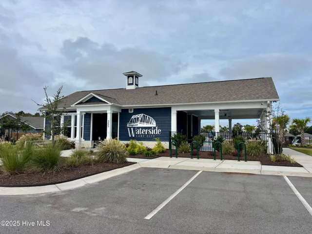 $2,195 | 202 Airlie Vista Lane, Surf City, NC 28445