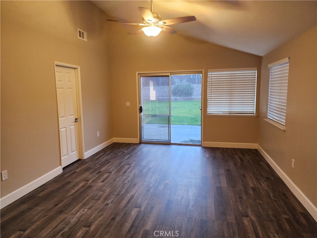 157 South Ralph Road Lake Elsinore, CA 92530 - Photo 19 of 20
