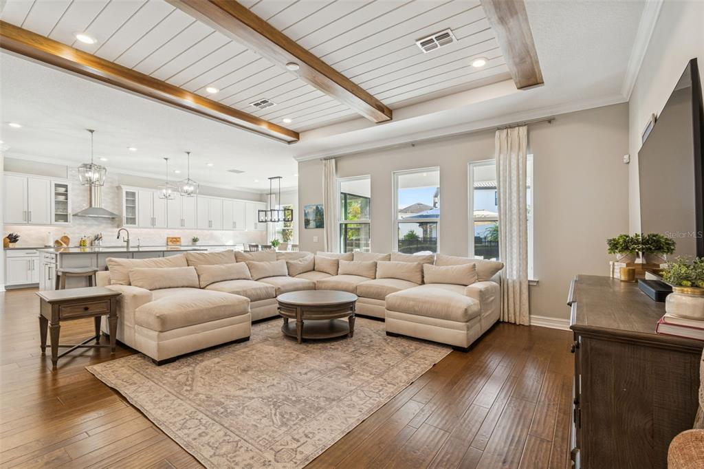 2519 Cordoba Ranch Boulevard Lutz, FL 33559 - Photo 15 of 77 a living room with furniture and a large window