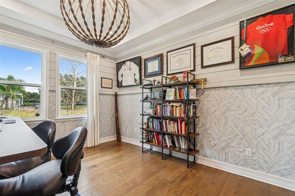 2519 Cordoba Ranch Boulevard Lutz, FL 33559 - Photo 28 of 77 a view of a livingroom with furniture and window