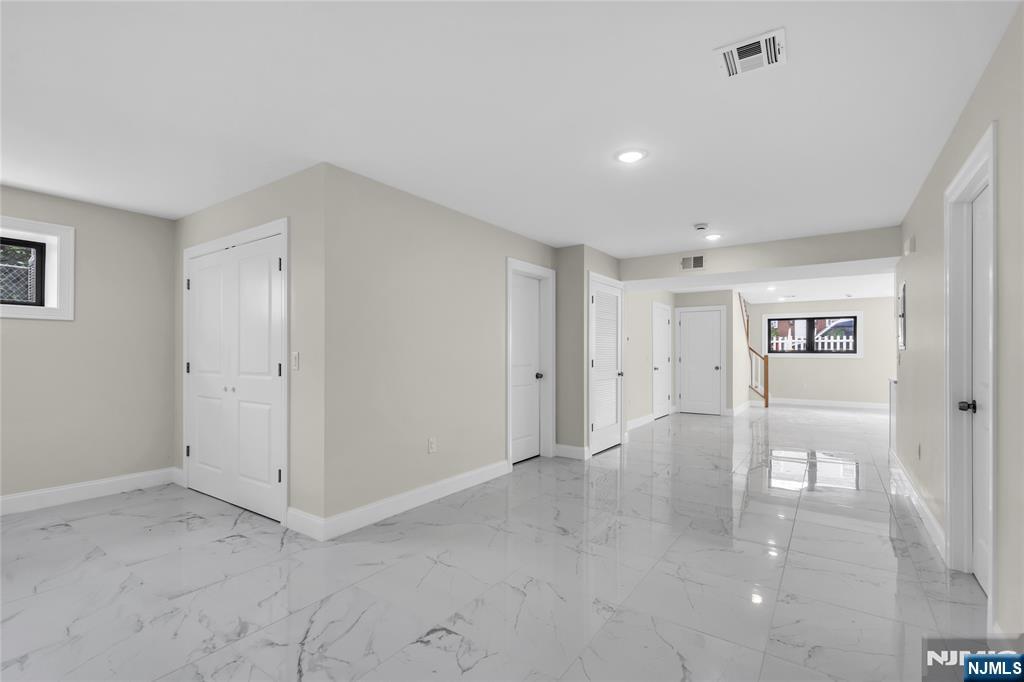 281 Maple Street Kearny, NJ 07032 - Photo 16 of 40