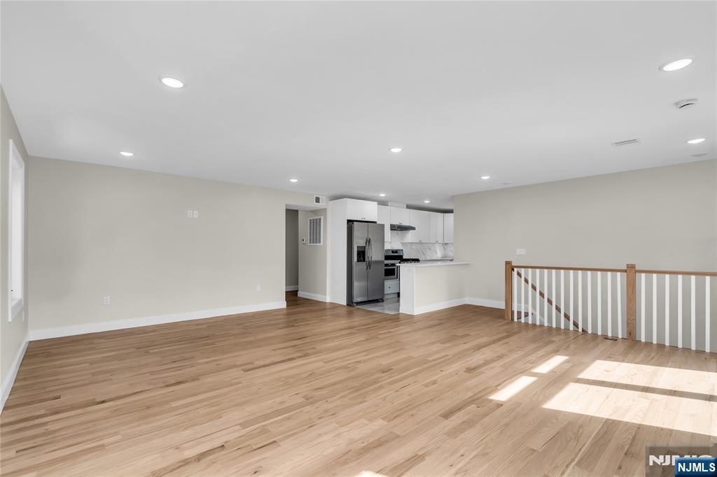 281 Maple Street Kearny, NJ 07032 - Photo 28 of 40