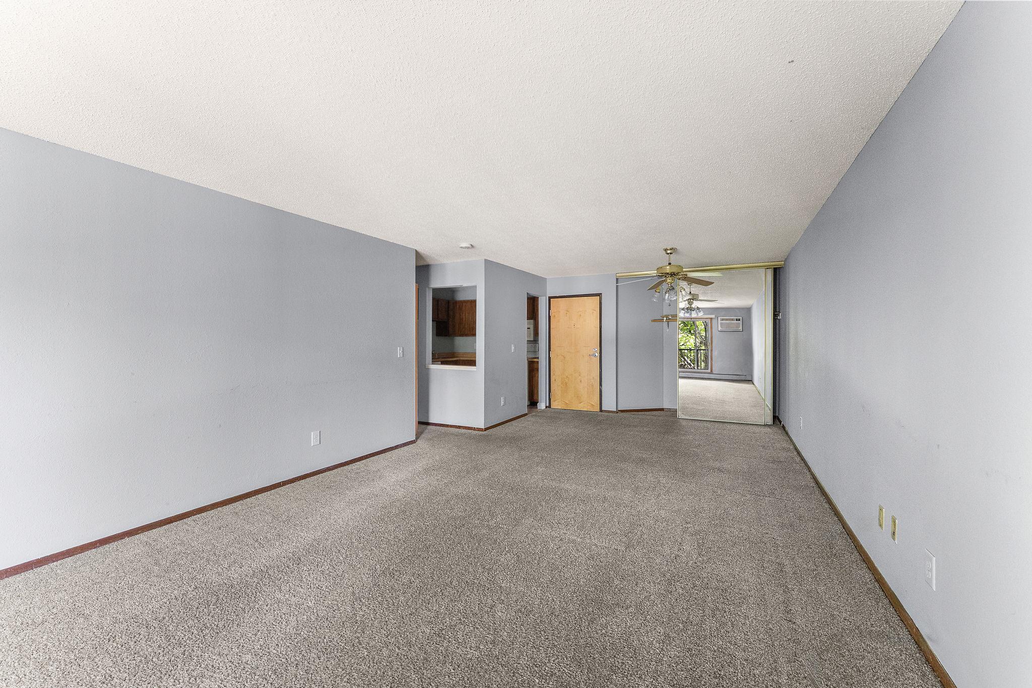 3155 Coachman Road, Unit 308 Eagan, MN 55121 - Photo 5 of 24