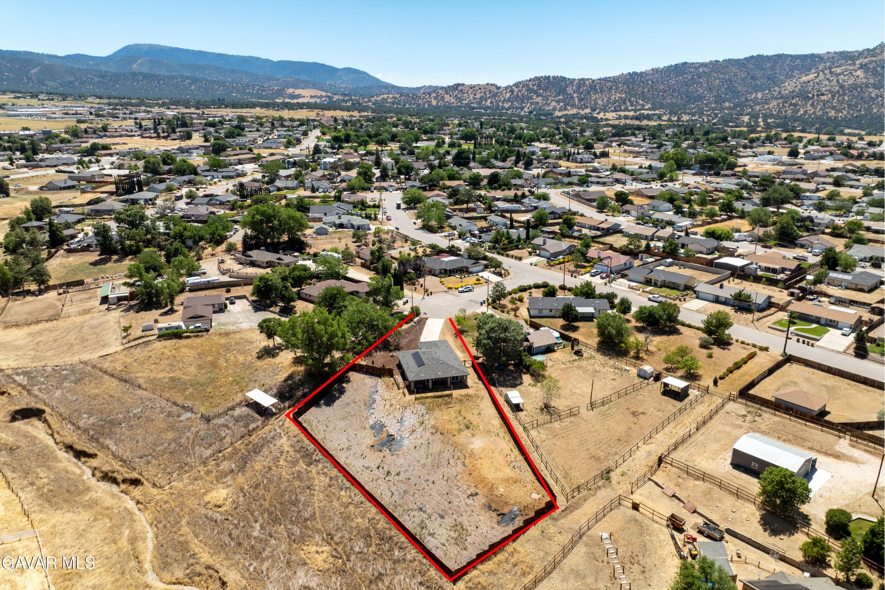 19801 Star Court Tehachapi, CA 93561 - Photo 23 of 28 19-DJI_0062-HDR-Edit