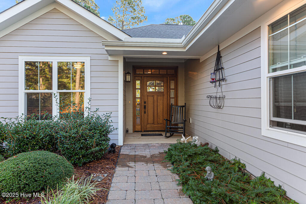 263 Champions Ridge Drive Southern Pines, NC 28387 - Photo 5 of 46 263 Champions Ridge Dr-LR-JFP-5