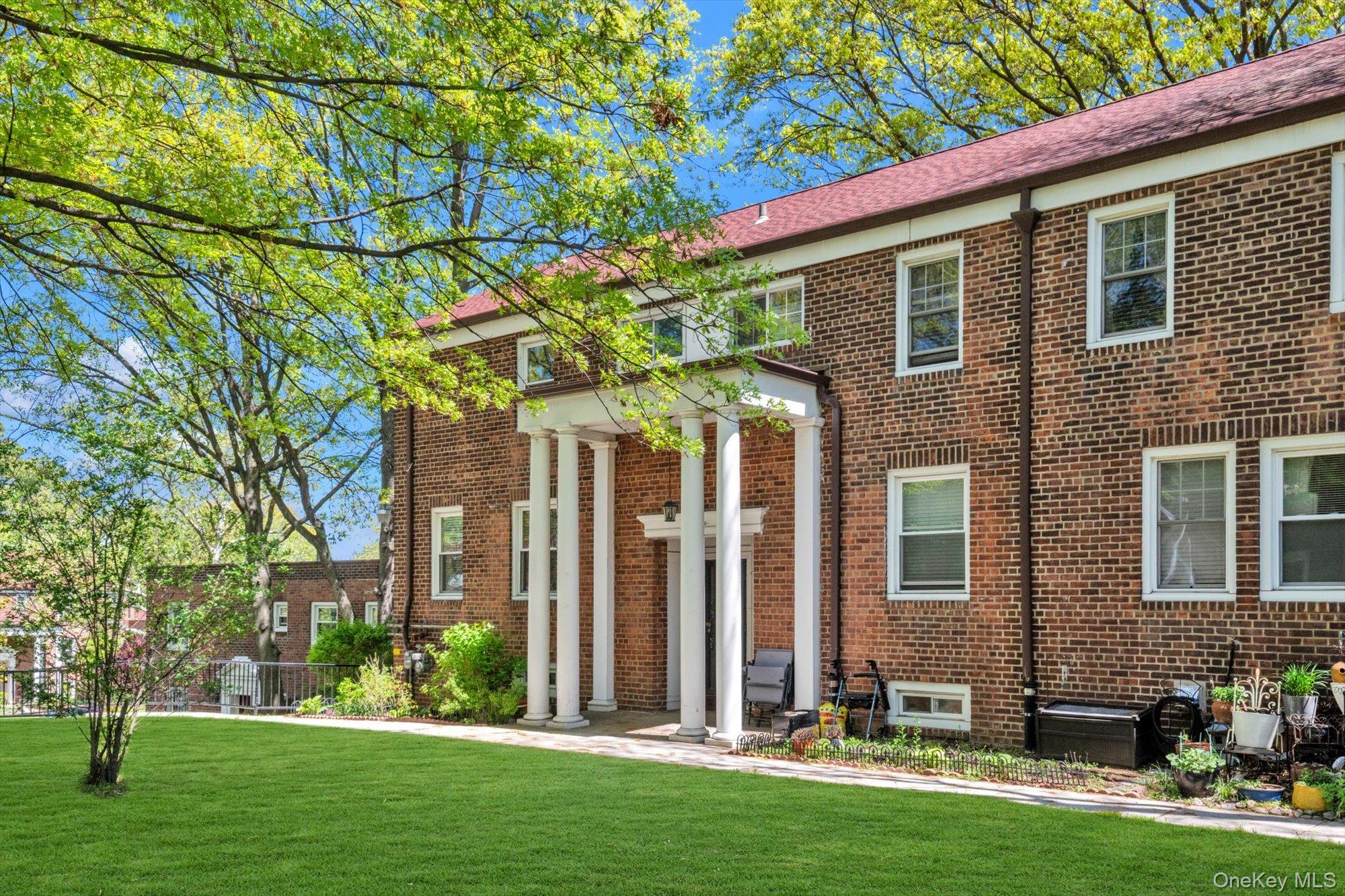 147-28 Charter Road, Unit 33GA Queens, NY 11435 - Photo 18 of 23