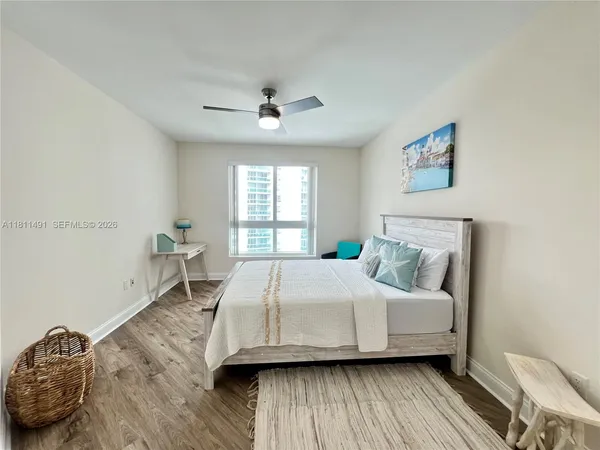 $4,200 | 231 Riverside Drive, Unit 1210, Daytona Beach, FL 32117