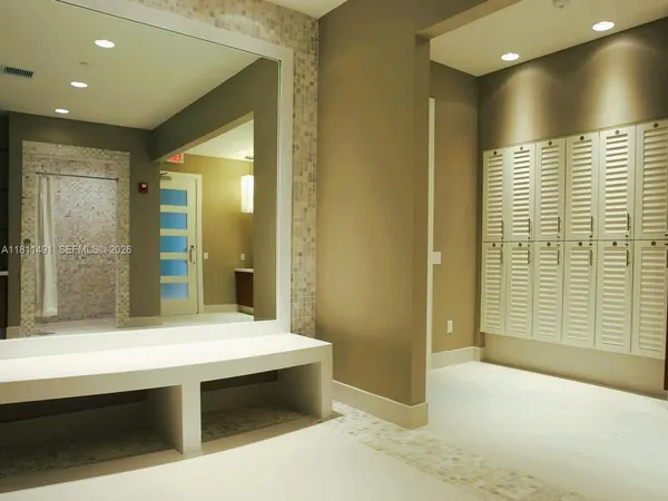 $4,200 | 231 Riverside Drive, Unit 1210, Daytona Beach, FL 32117