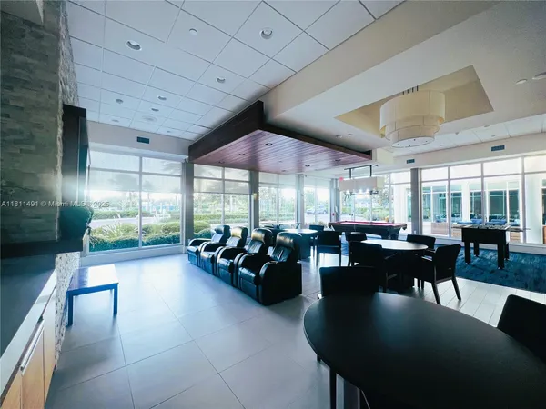 $4,200 | 231 Riverside Drive, Unit 1210, Daytona Beach, FL 32117