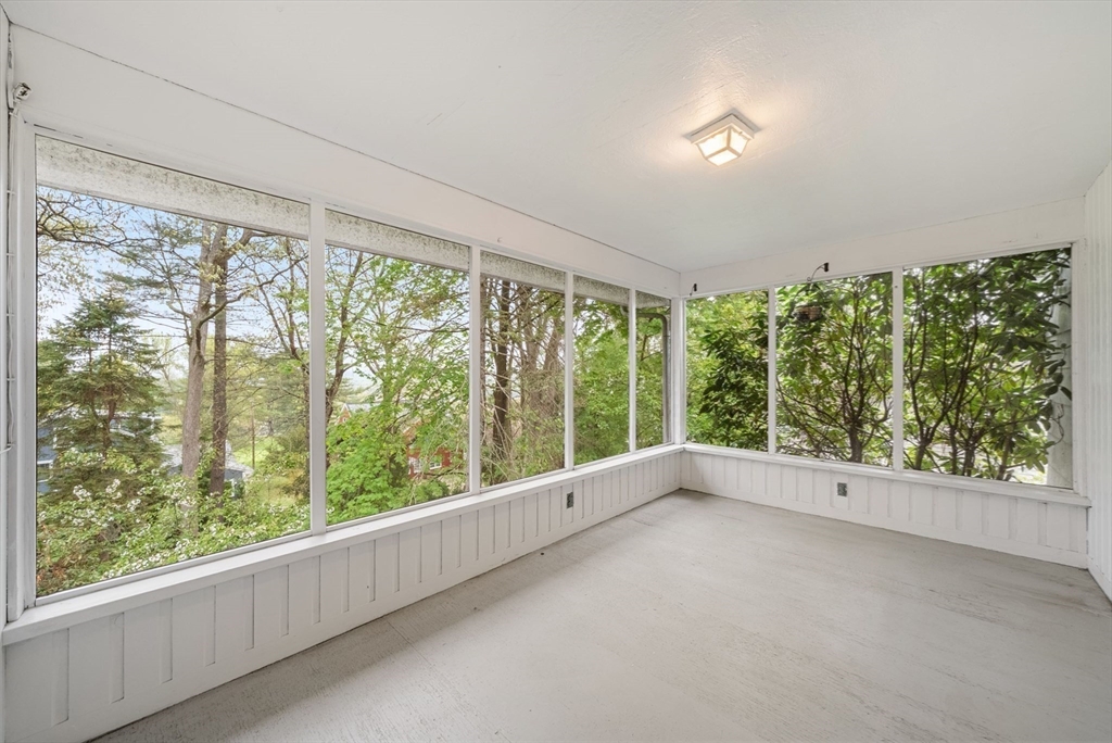 66 Windmill Lane Arlington, MA 02474 - Photo 18 of 33