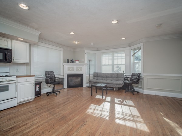 145 Murdock Street, Unit 1 Boston, MA 02135 - Photo 4 of 26