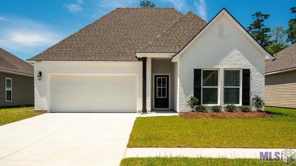 $276,885 | 35417 Forest Manor Avenue, Denham Springs, LA 70706