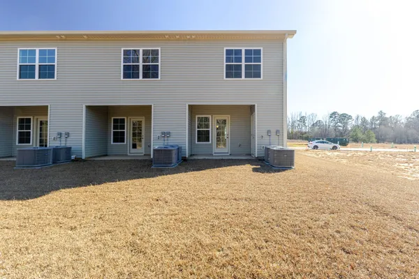 $191,900 | 359 Bordeaux Drive, Thomson, GA 30824
