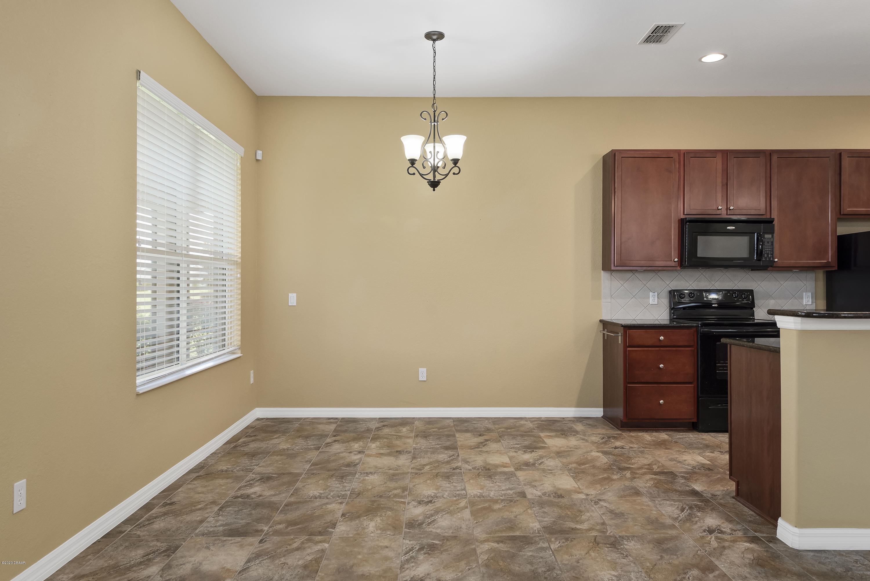 5001 Northwest 35th Ln Road Ocala, FL 34482 - Photo 10 of 41 8.0