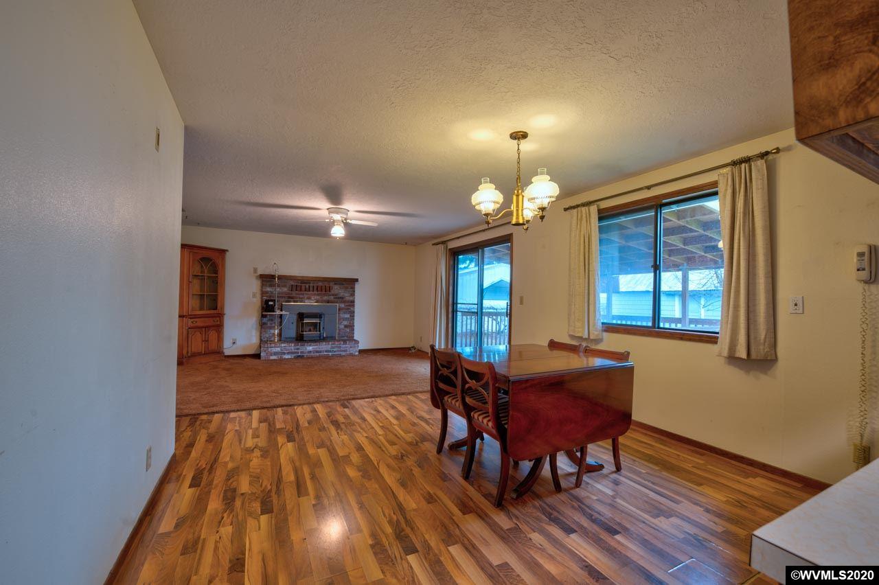 4964 Swegle Road Northeast Salem, OR 97301 - Photo 17 of 32