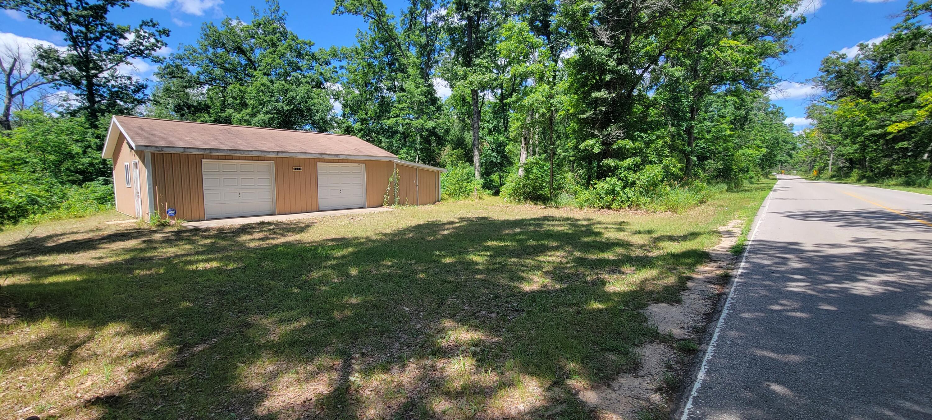4735 South Astor Road Baldwin, MI 49304 - Photo 26 of 33 20250718_134352