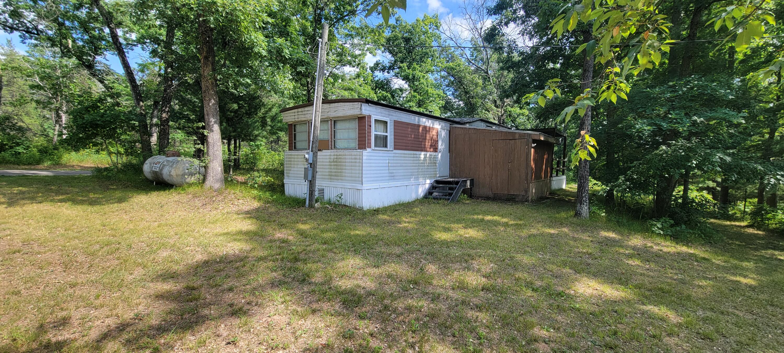 4735 South Astor Road Baldwin, MI 49304 - Photo 3 of 33 20250722_165129