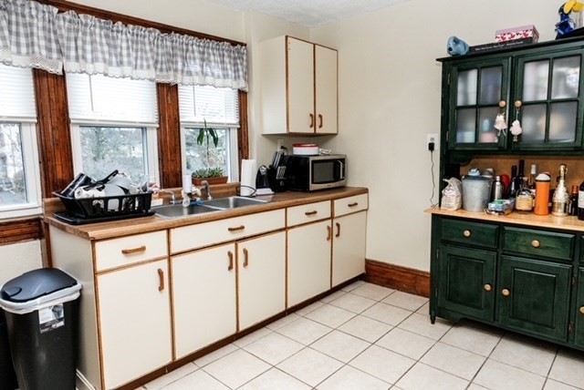 93 Osborn Street Fall River, MA 02724 - Photo 36 of 42