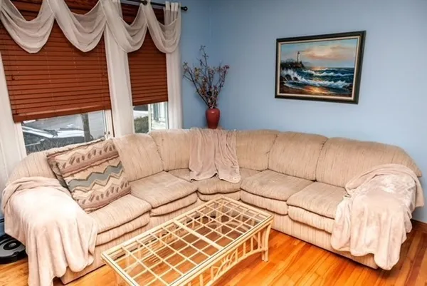 $800,000 | 93 Osborn Street, Fall River, MA 02724