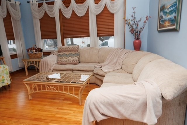 93 Osborn Street Fall River, MA 02724 - Photo 8 of 42