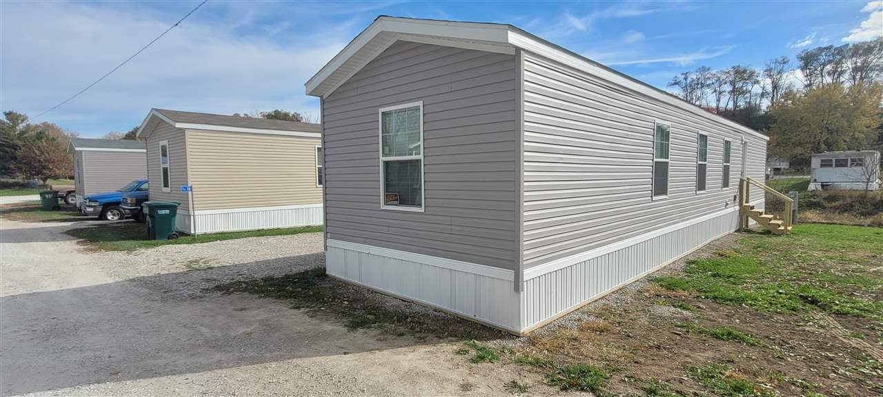 19 Parkside Estates Road, Unit 19 Washington, IA 52353 - Photo 4 of 14 Gallery Image 4