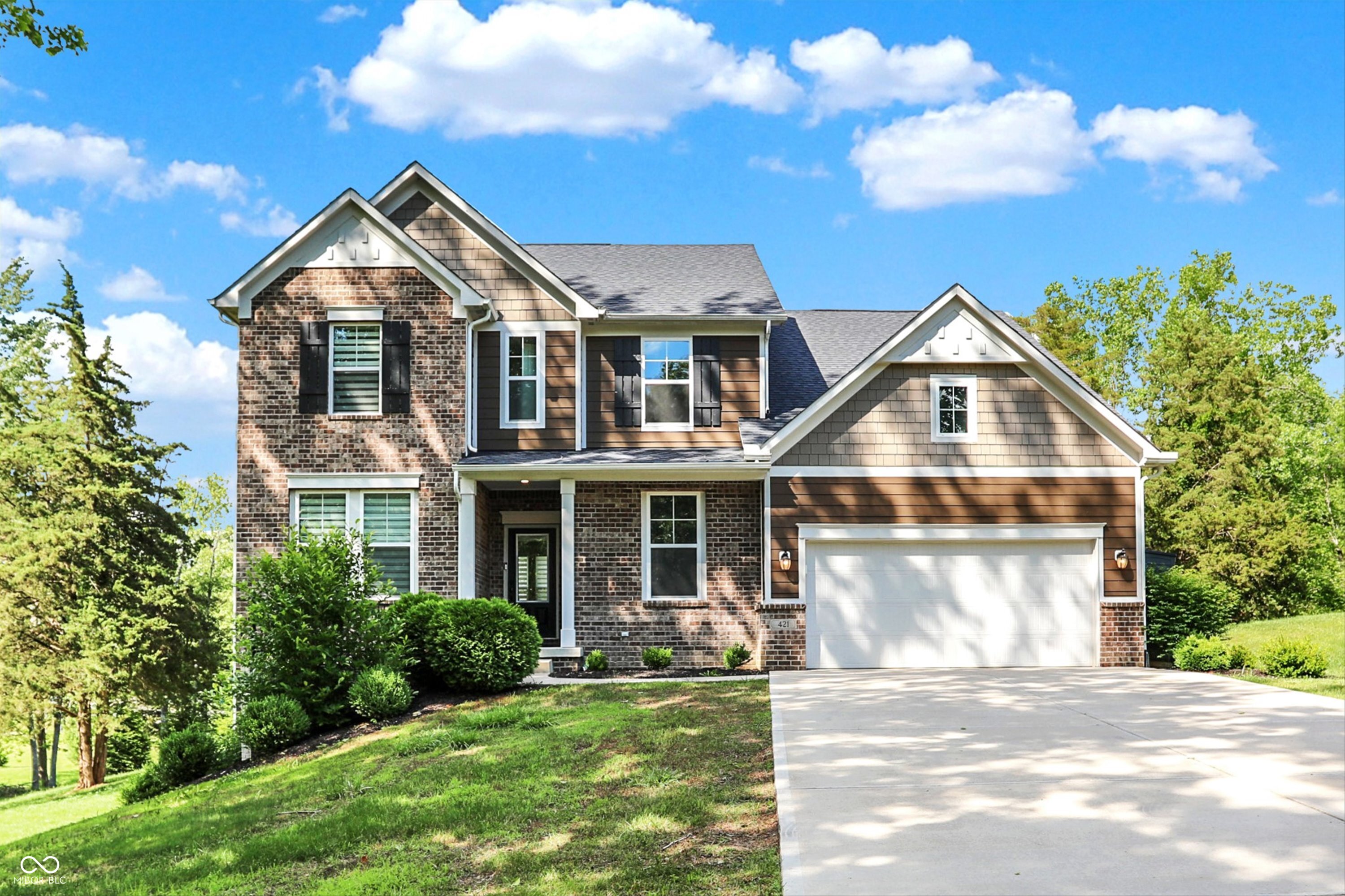 421 Ridgeview Lane Columbus, IN 47201 - Photo 1 of 65 Gallery Image 1