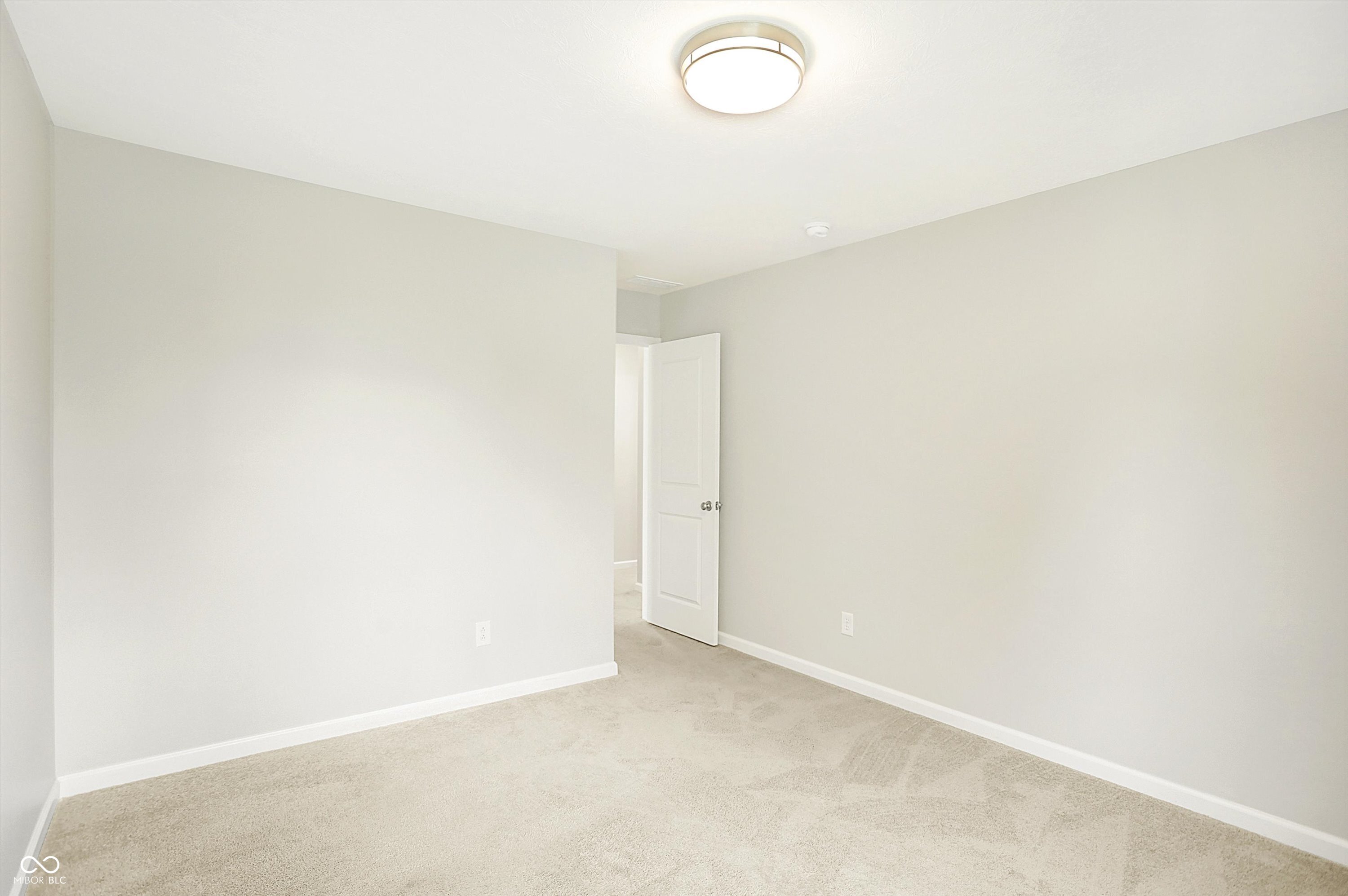 421 Ridgeview Lane Columbus, IN 47201 - Photo 30 of 65 Gallery Image 30