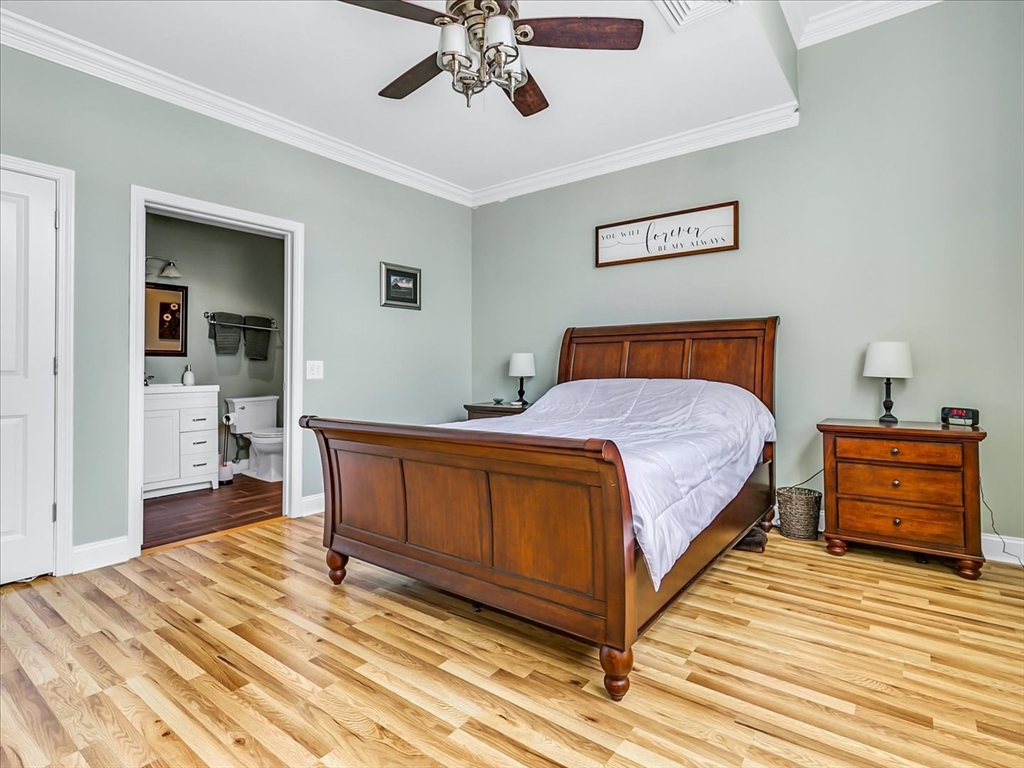45 Rantoul Street, Unit 208 Beverly, MA 01915 - Photo 12 of 28 Gallery Image 12