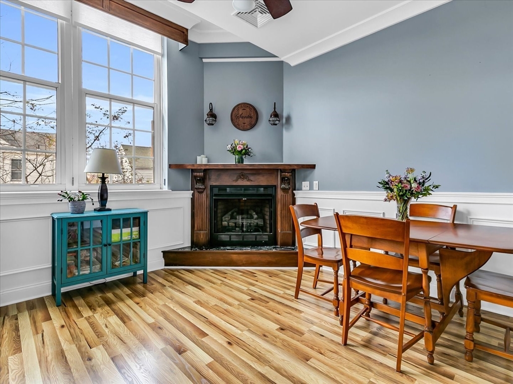 45 Rantoul Street, Unit 208 Beverly, MA 01915 - Photo 4 of 28 Gallery Image 4