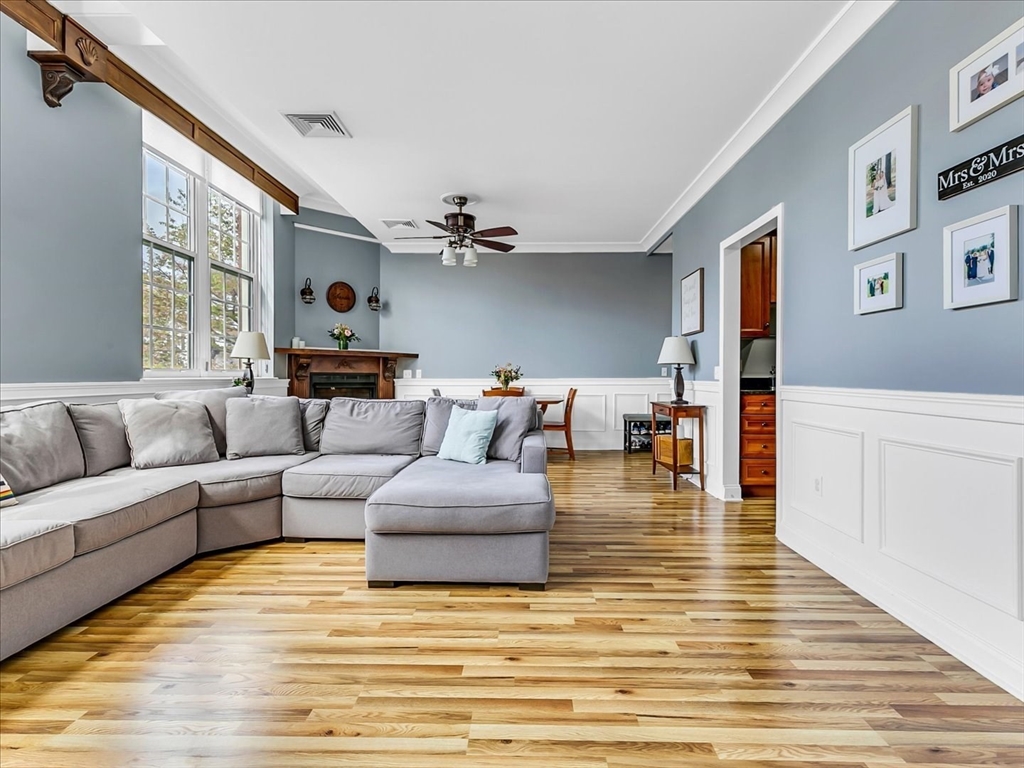 45 Rantoul Street, Unit 208 Beverly, MA 01915 - Photo 5 of 28 Gallery Image 5
