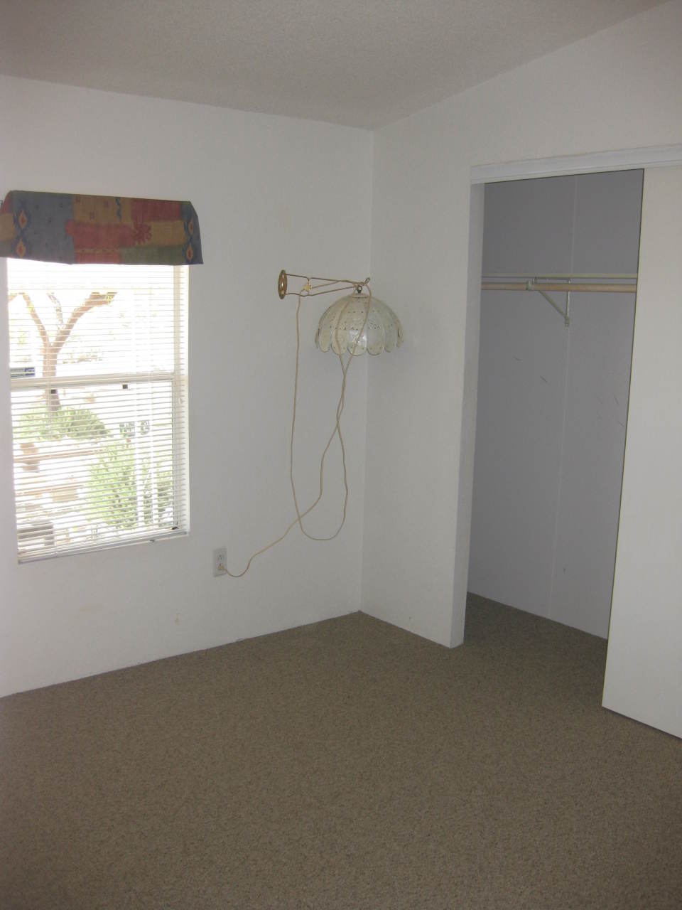 275 North Acacia Road Apache Junction, AZ 85119 - Photo 11 of 28 Bedroom 2